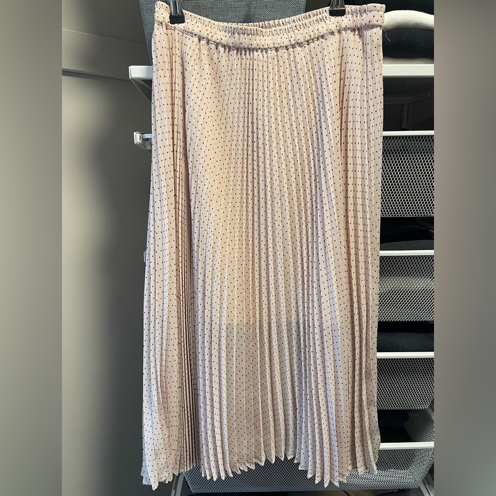 Club Monaco pink skirt